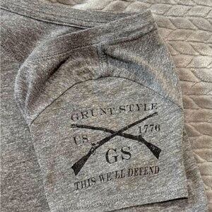 Small gray grunt style shirt